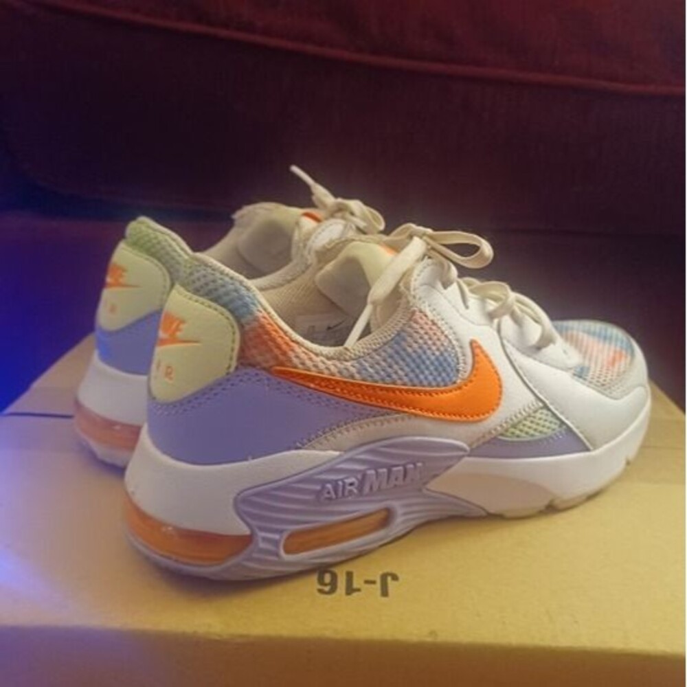 Nike Air Max Excee purple pulse running shoes women's sneakers size 7.5